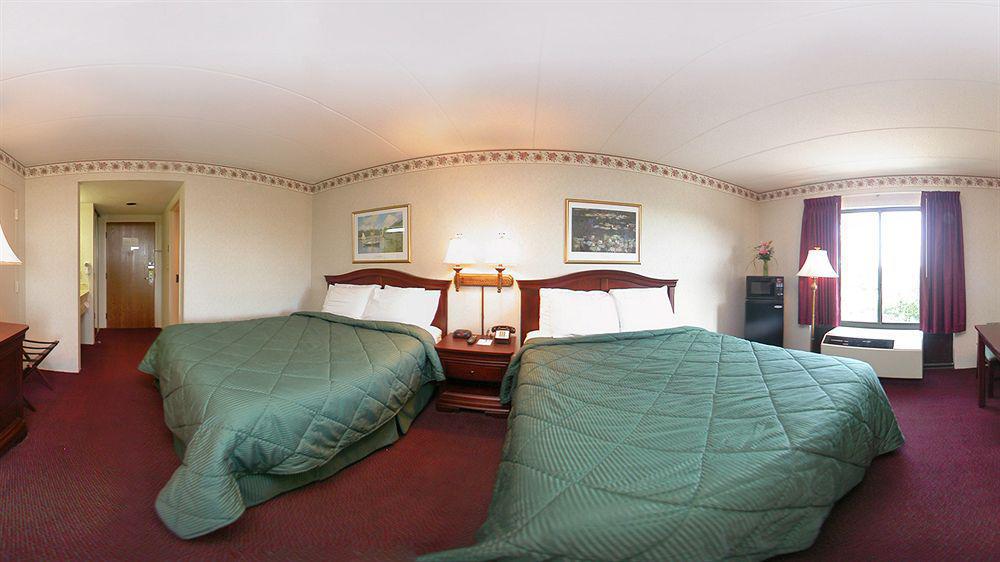 Quality Inn Portsmouth Exterior photo