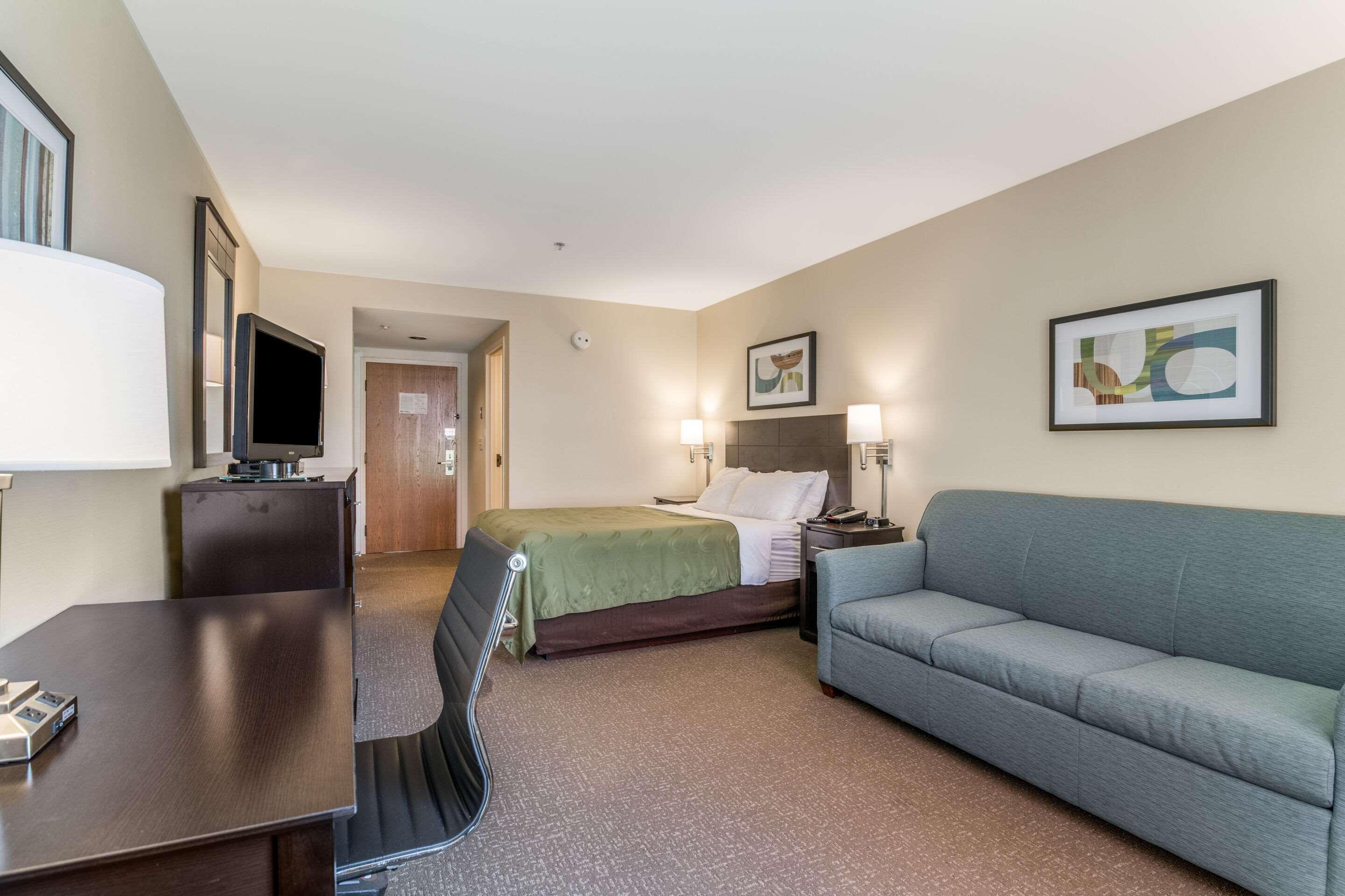 Quality Inn Portsmouth Exterior photo