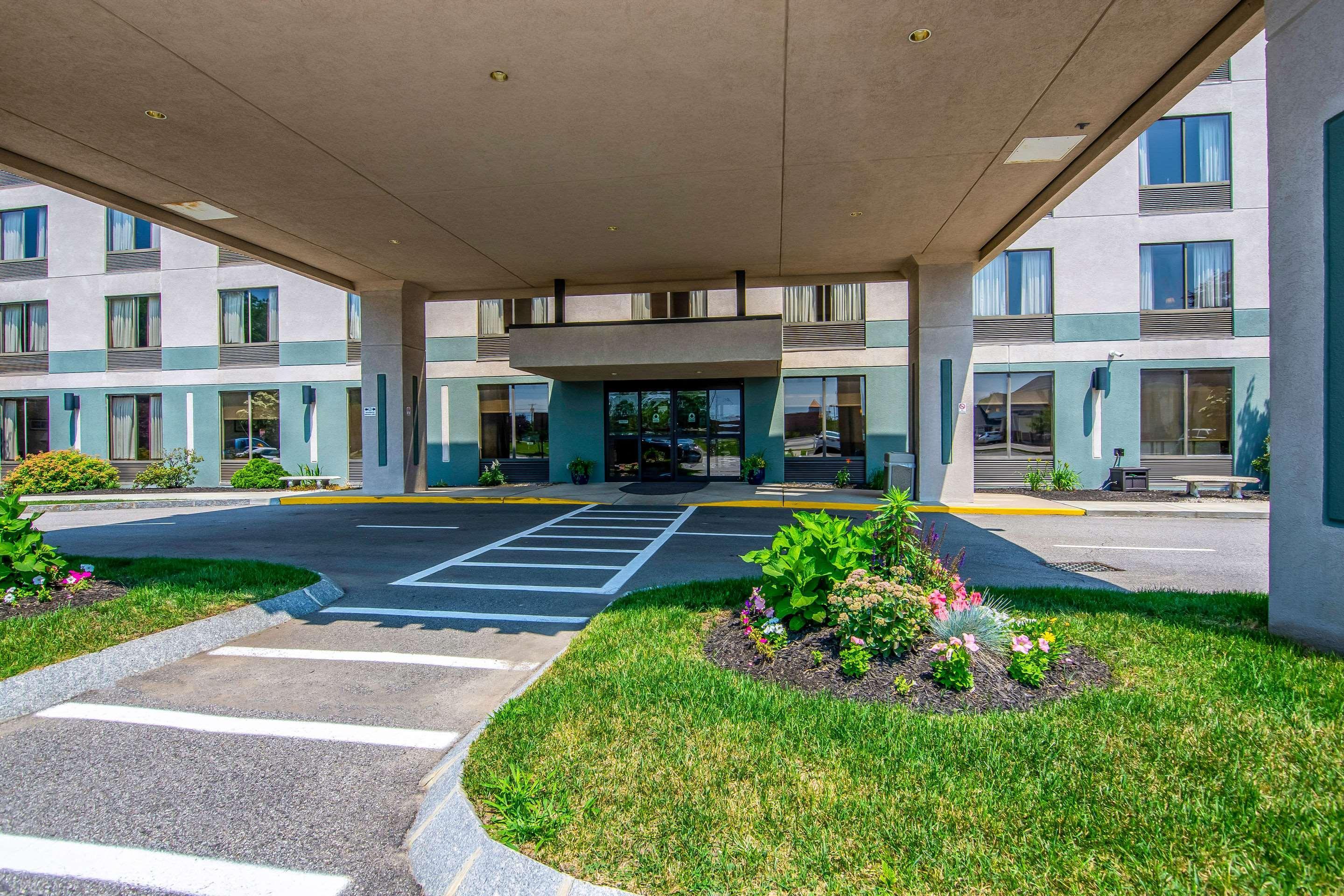 Quality Inn Portsmouth Exterior photo